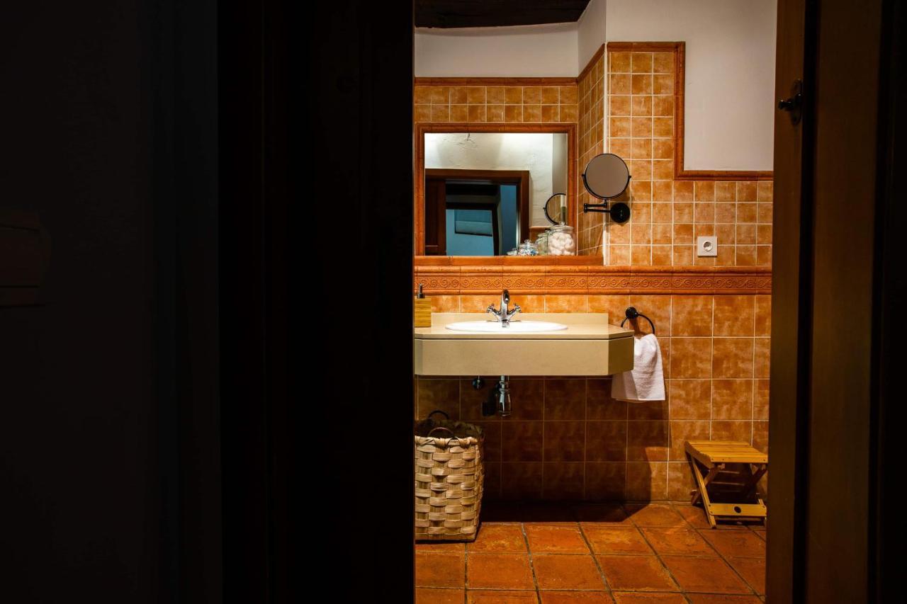 Apartamentos Puente De La Juderia Hervás エクステリア 写真